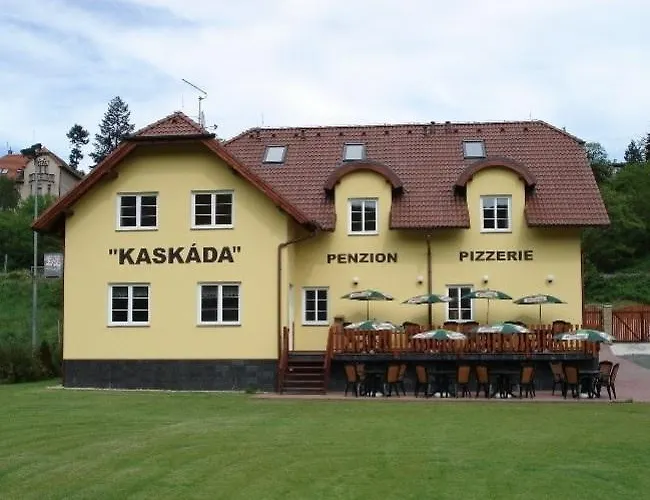 Konukevi Kaskada Vrané nad Vltavou