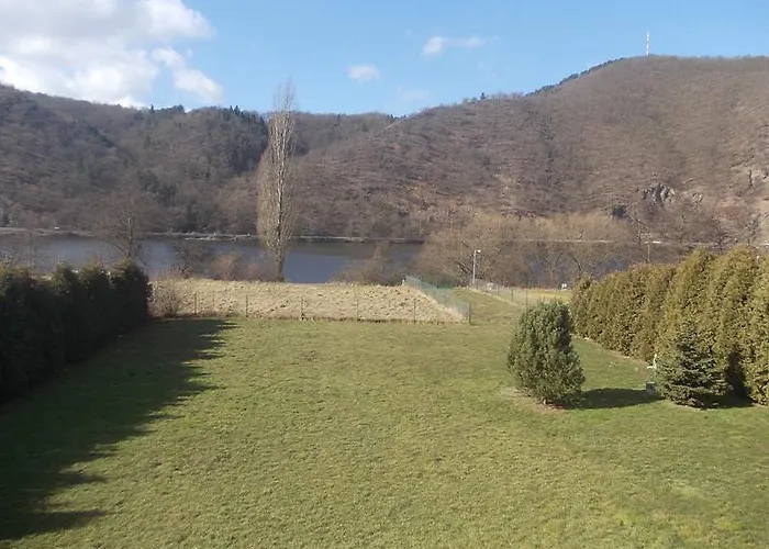 Kaskada Vrané nad Vltavou